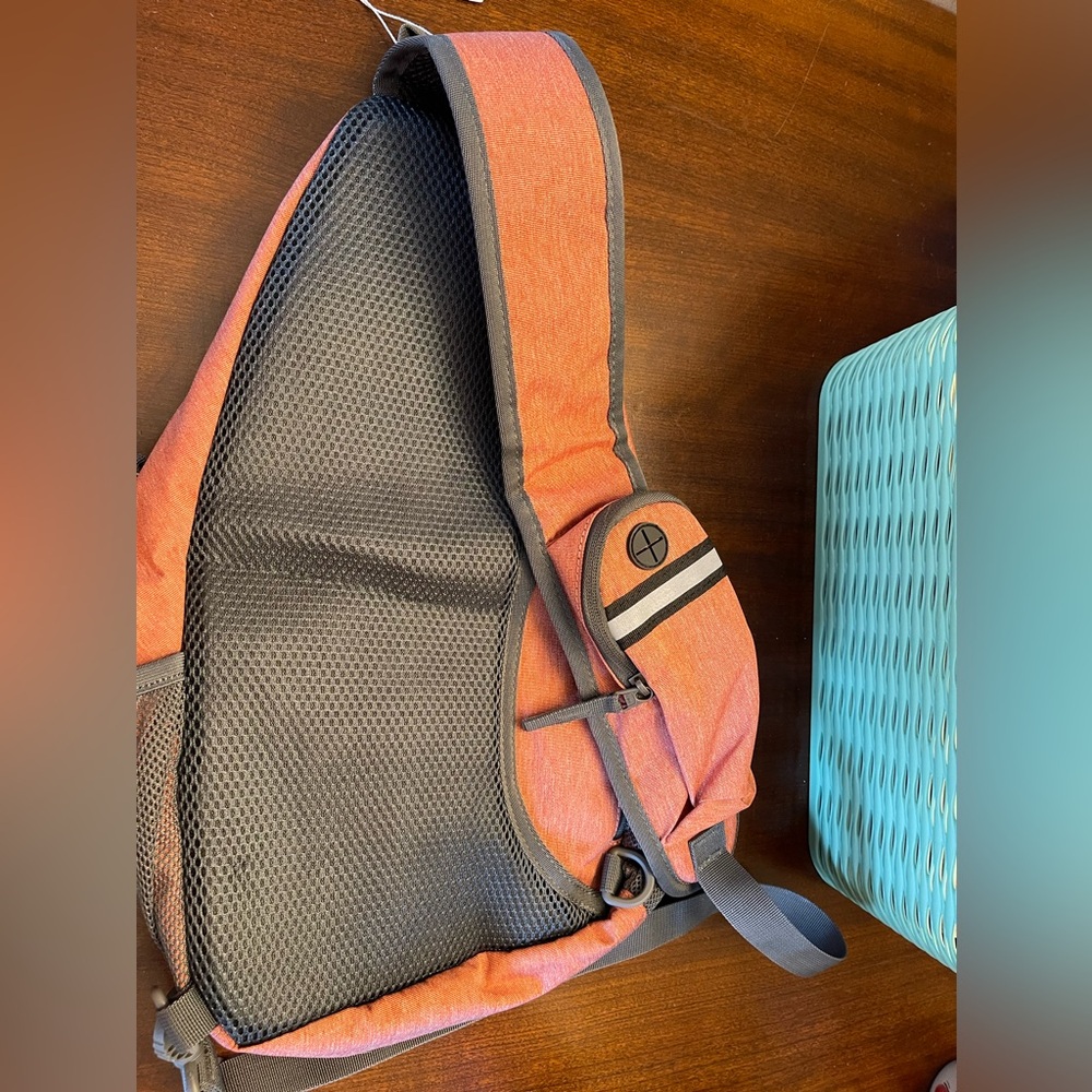 NWT Sling Bag RFID Blocking Sling Backpack Crossbody Chest Bag Daypack - Picture 8 of 10